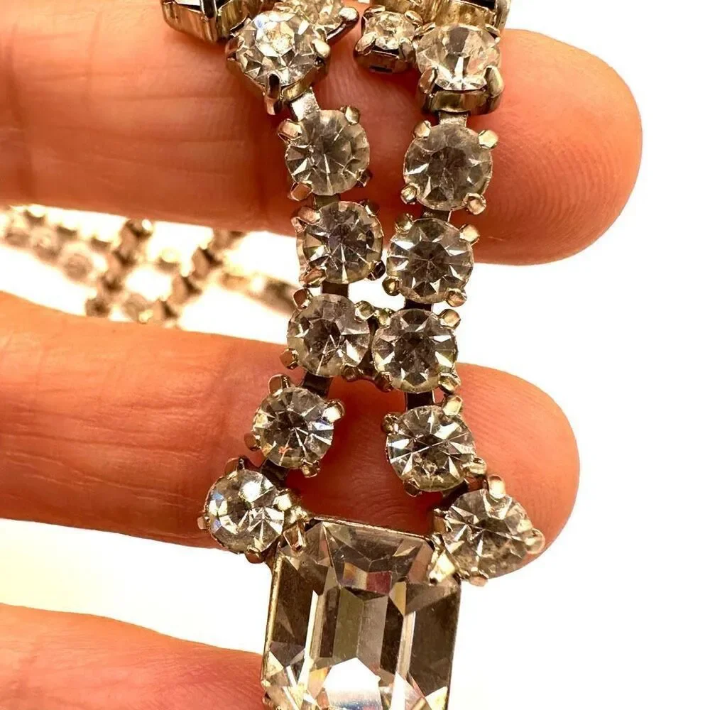 Rhinestone necklace